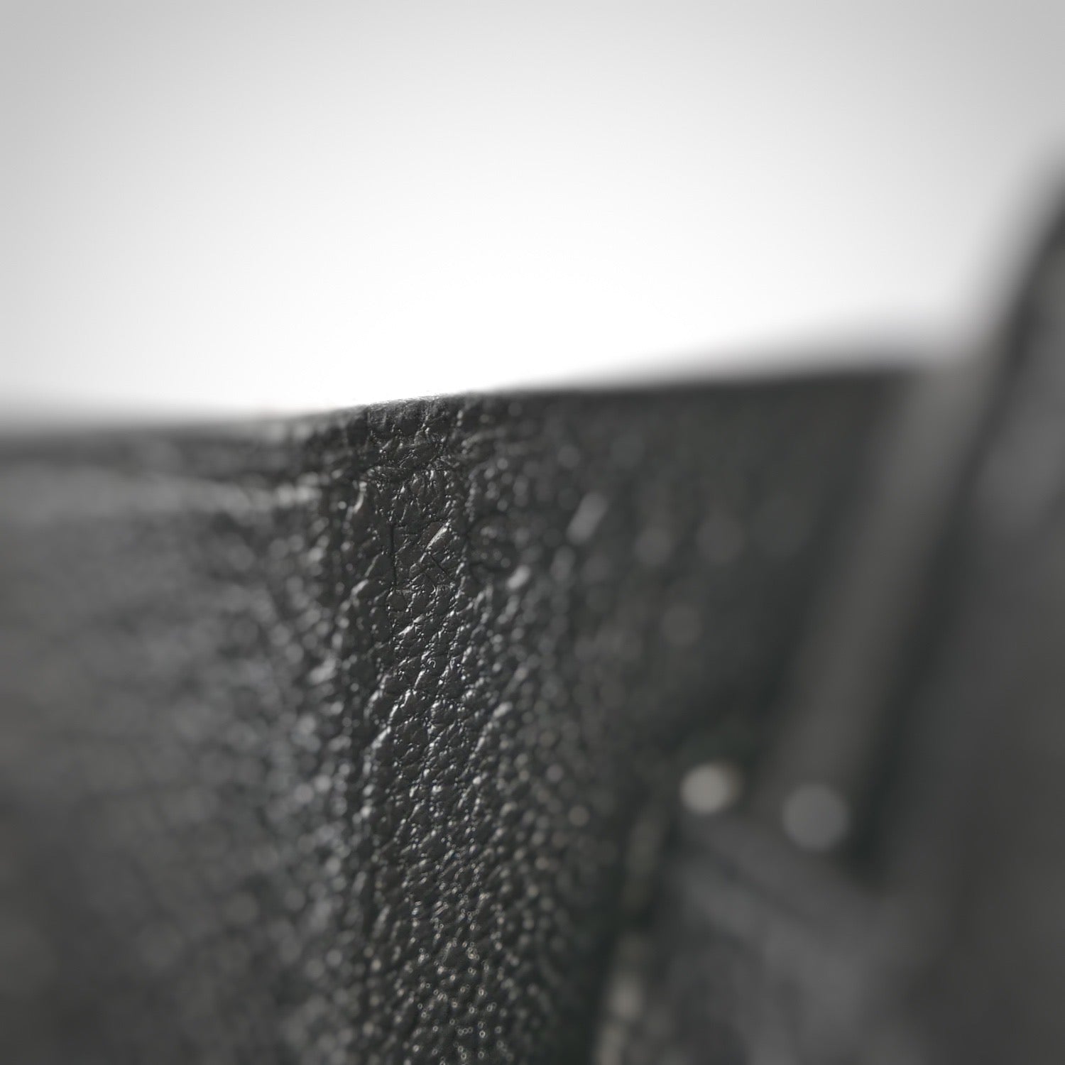 Birkin 25 Black Togo Gold Hardware